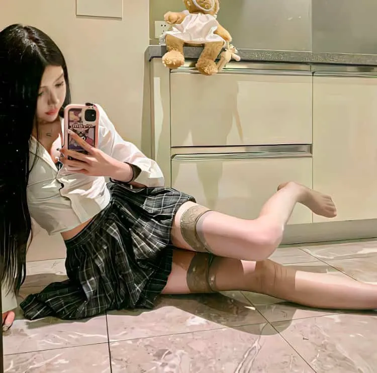 高分漫改日剧《昨日的美食》1-2季合集：两个中年大叔的同居日常，美食与温情并存