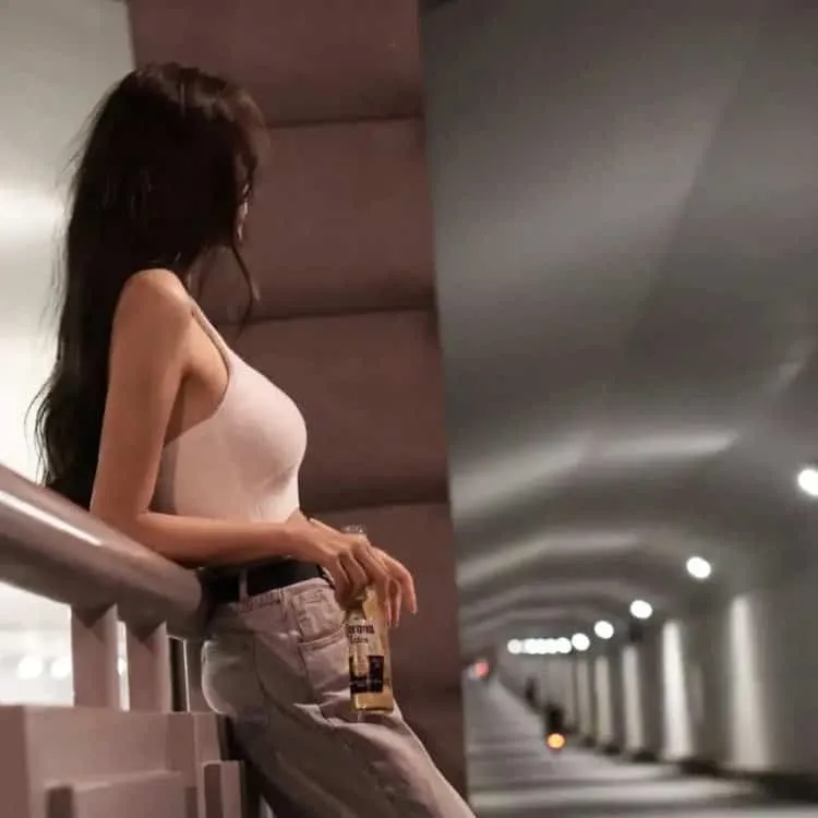 【校园大逃杀】《金字塔游戏》全集未删减：财阀高中的残酷等级投票，转学生硬刚反霸凌