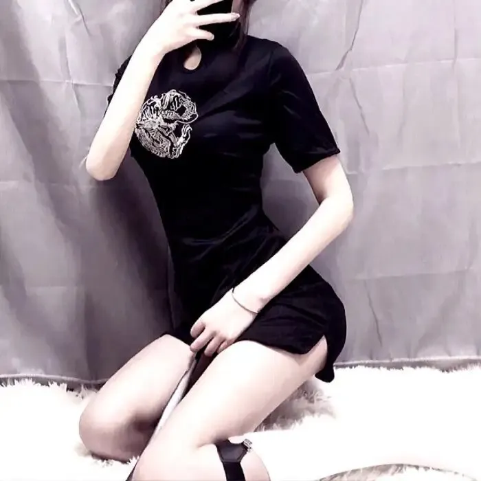 动作悬疑爽剧《杀人者的购物中心》李栋旭：叔叔留下巨额遗产与致命武器，侄女极限求生